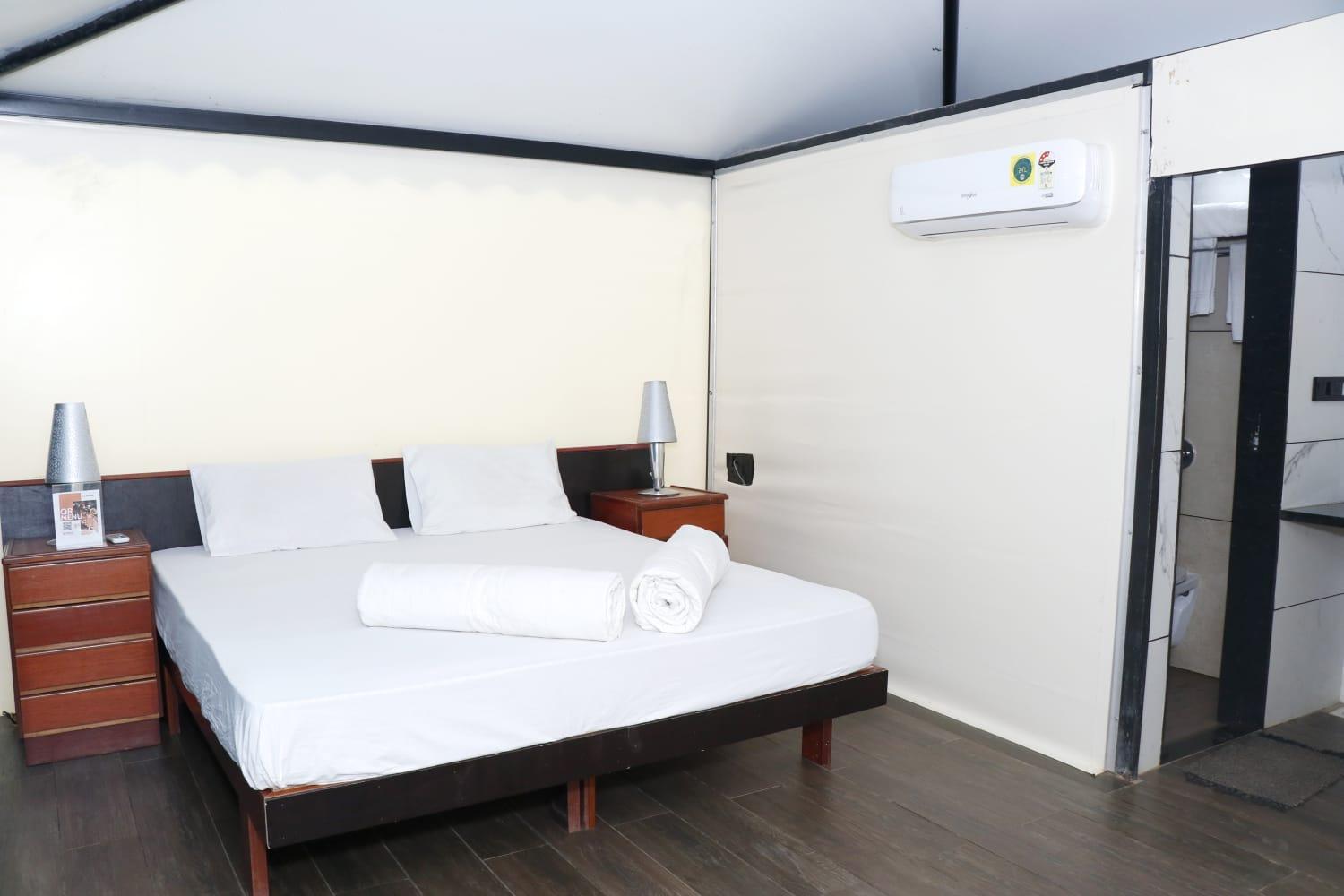 Vits Roccia Hill Resort And Adventure Park, Navapur Songadh Bagian luar foto