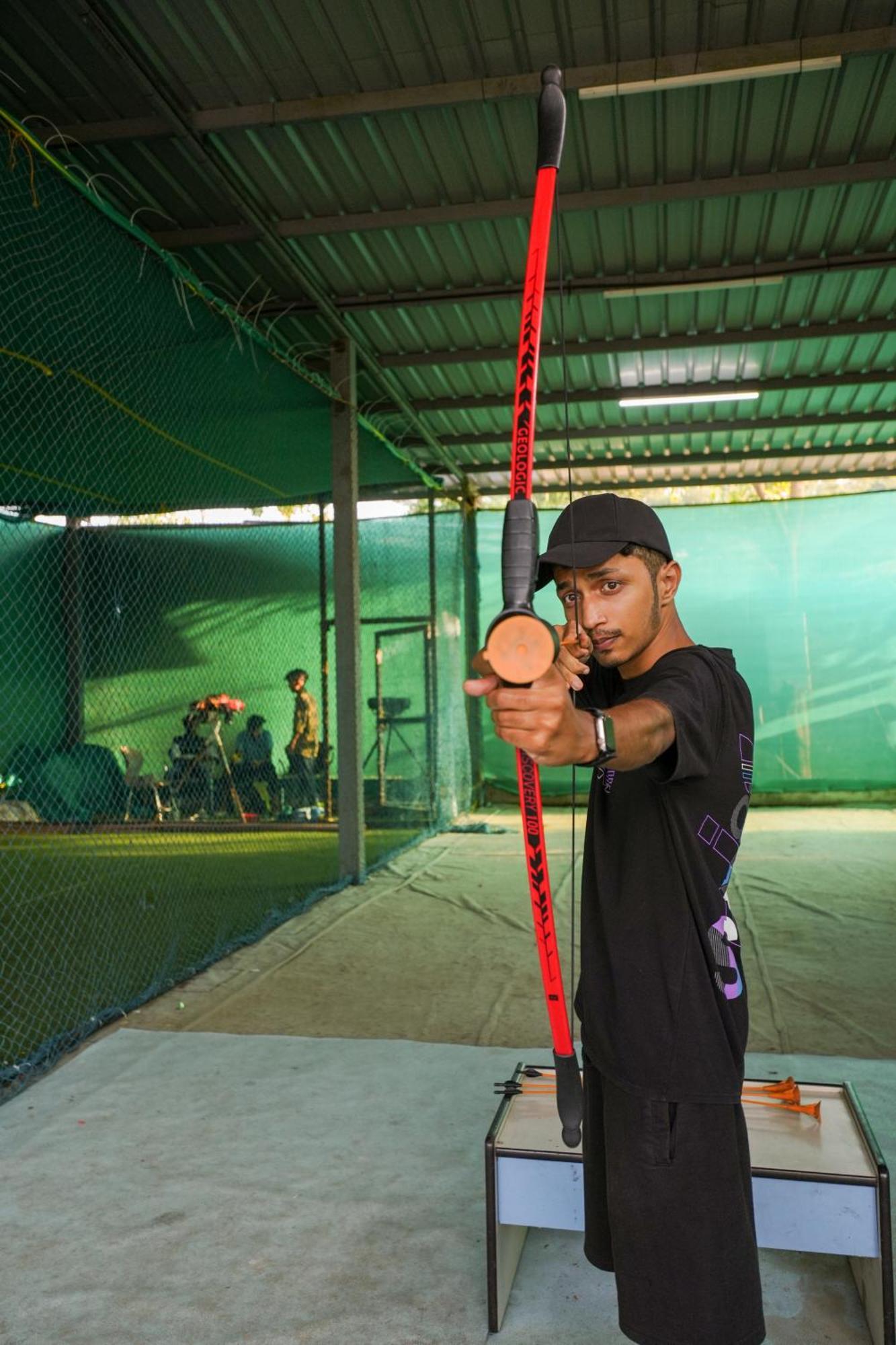 Vits Roccia Hill Resort And Adventure Park, Navapur Songadh Bagian luar foto